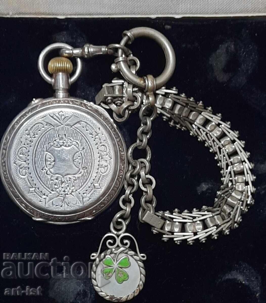 Уникален сребърен Швейцарски часовник DUBOIS с цена 1700.00 лв. | € 869.20 Уникален сребърен Швейцарски часовник DUBOIS с цена 1700.00 лв. | € 869.20