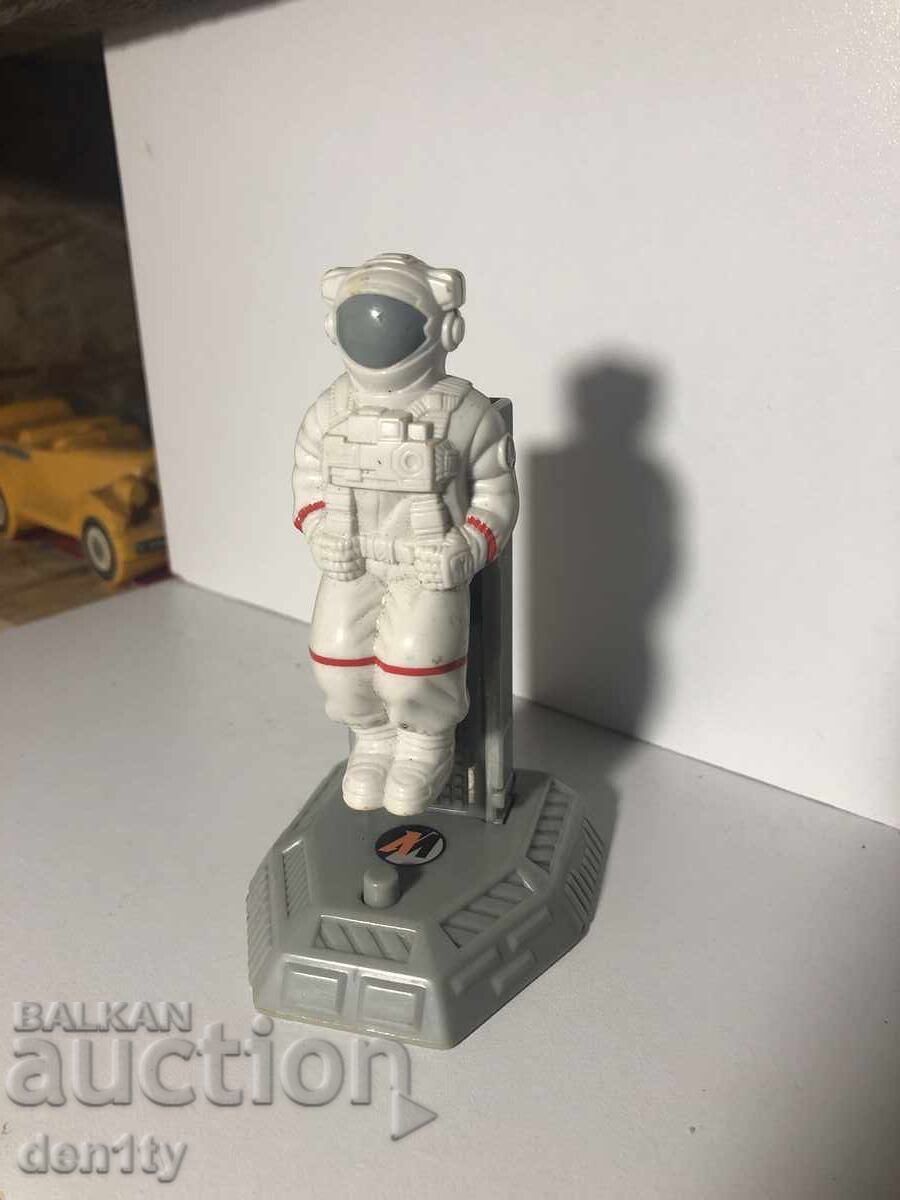 играчка астронавт макдоналдс екшън човече