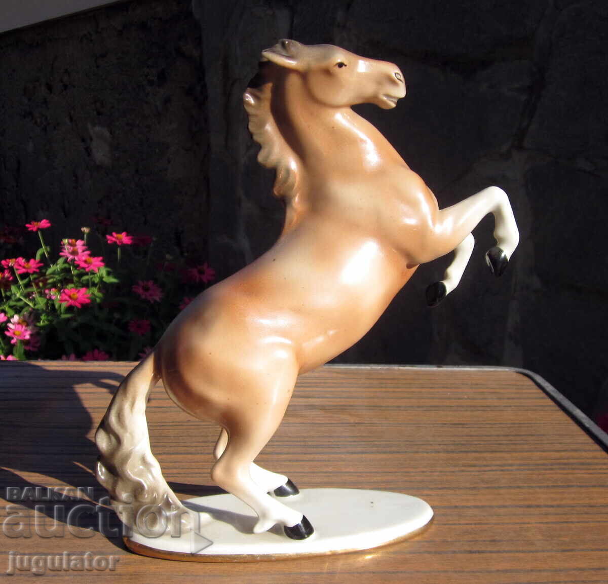 Δημοπρασία NRB Βουλγαρικό πορσελάνινο ειδώλιο άλογο πορσελάνη ΣΙΠ Δημοπρασία NRB Βουλγαρικό πορσελάνινο ειδώλιο άλογο πορσελάνη ΣΙΠ