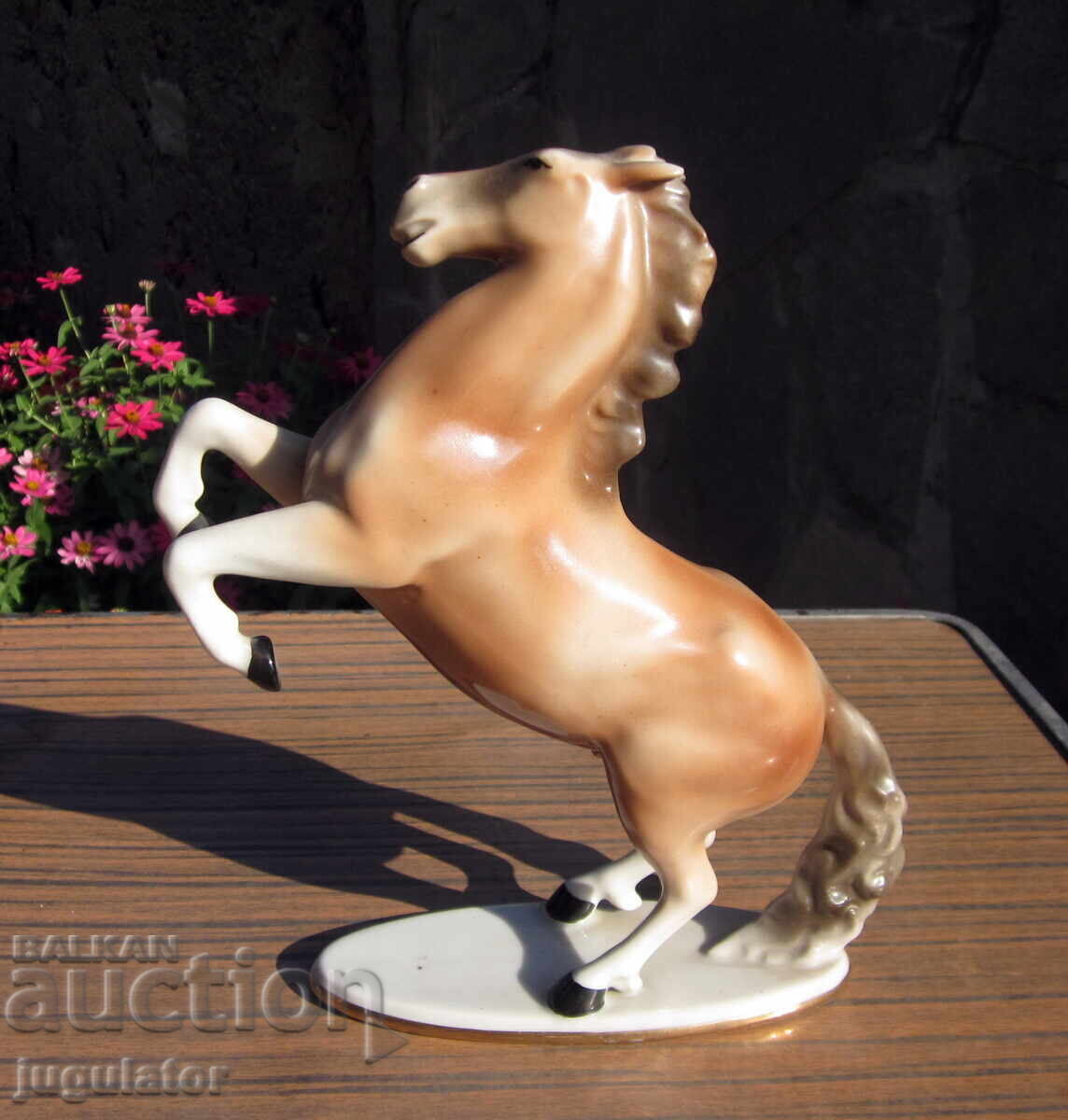 NRB Βουλγαρικό πορσελάνινο ειδώλιο άλογο πορσελάνη ΣΙΠ NRB Βουλγαρικό πορσελάνινο ειδώλιο άλογο πορσελάνη ΣΙΠ