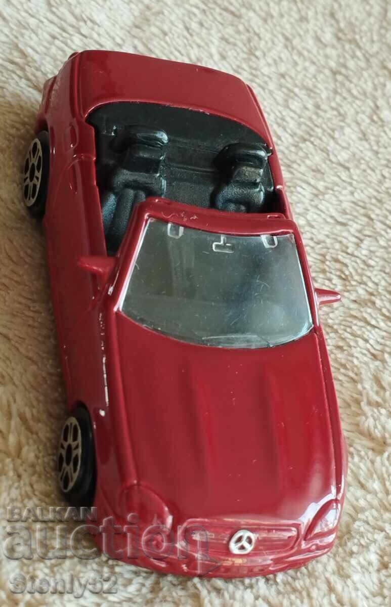 Mașină de jucărie Mercedes 7/3 cm. corp metalic