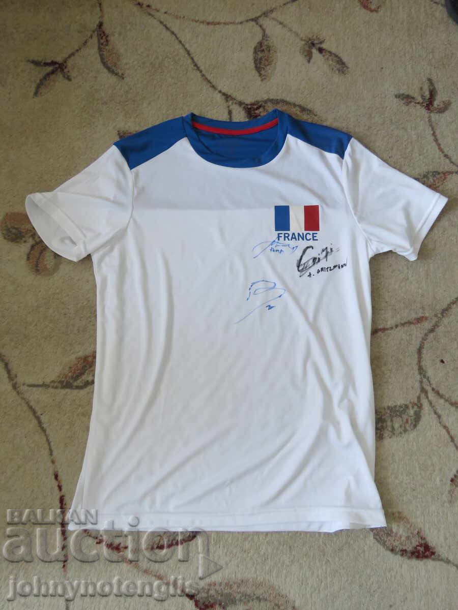Фенска тениска на Франция с автографи от футболисти с цена 15.00 лв. | € 7.67