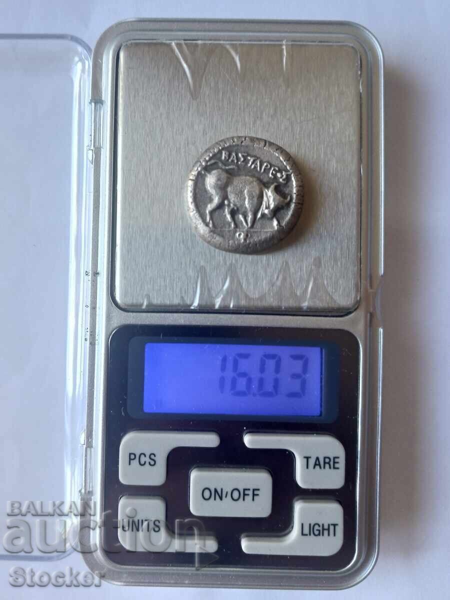 Replica tetradrahmă antică cu preț 25.00 BGN | € 12.78