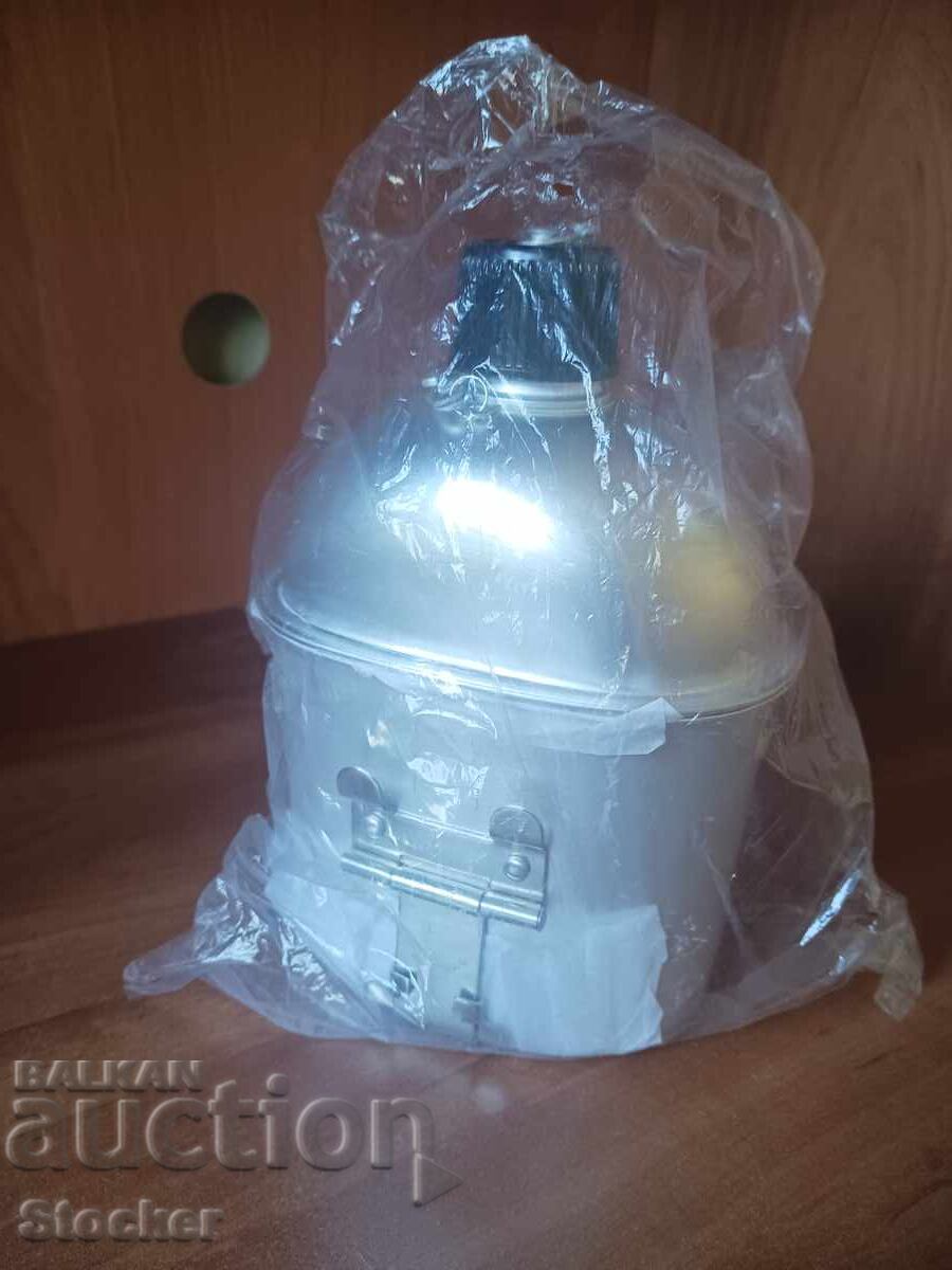 Αμερικάνικη φιάλη νερού εποχής Β' Παγκοσμίου Πολέμου, ΑΝΤΙΓΡΑΦΗ με τιμή 40.00 BGN | € 20.45 Αμερικάνικη φιάλη νερού εποχής Β' Παγκοσμίου Πολέμου, ΑΝΤΙΓΡΑΦΗ με τιμή 40.00 BGN | € 20.45