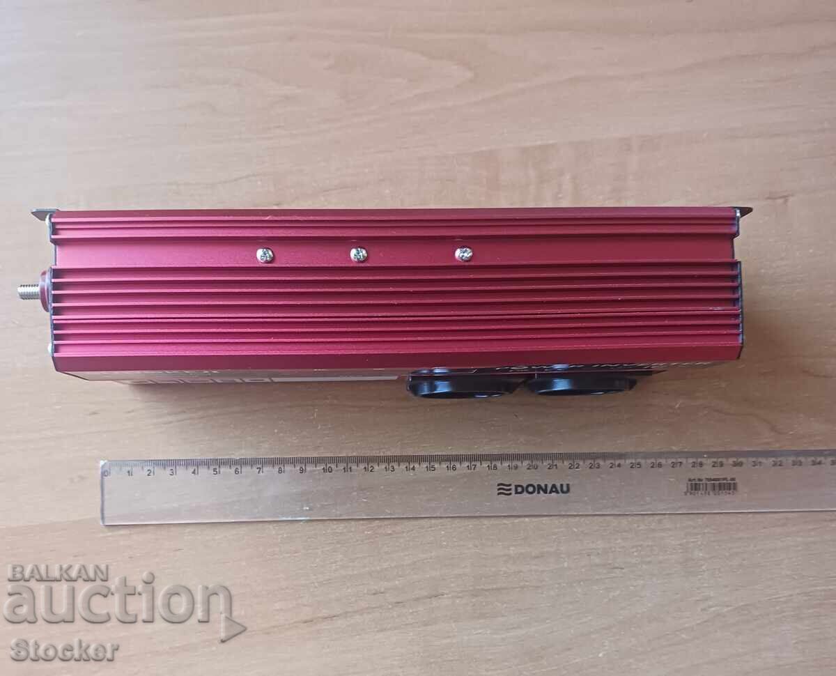 Доставка на Мощен инвертор от 12v на 220v