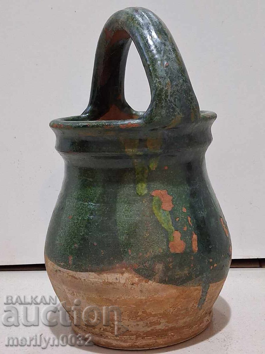 Auction  Ceramic vessel, ladle, armaga, pot, pitcher