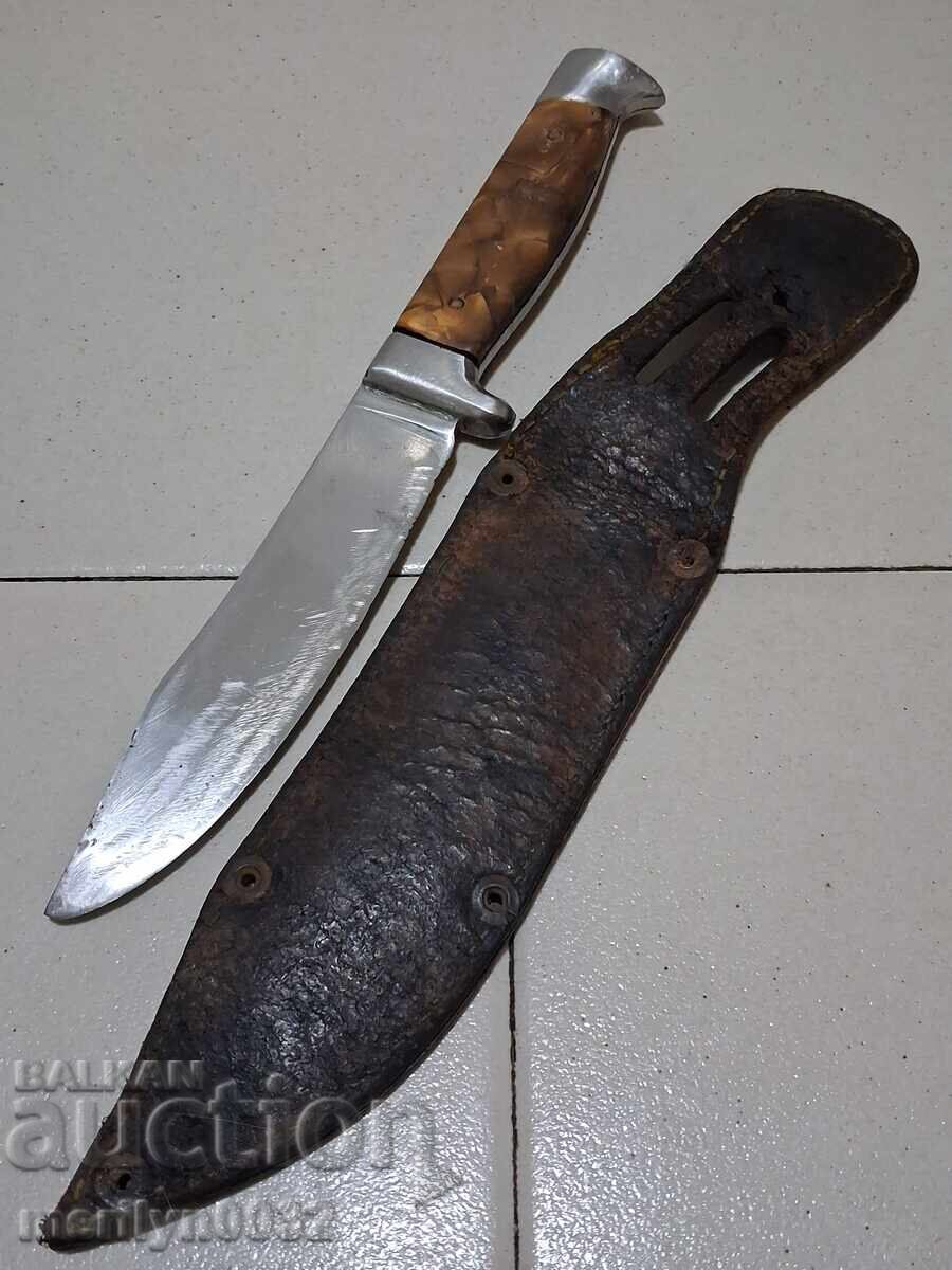 Old Tarnovo knife with sheath "Sickle and Hammer" with price 89.90 BGN | € 45.97