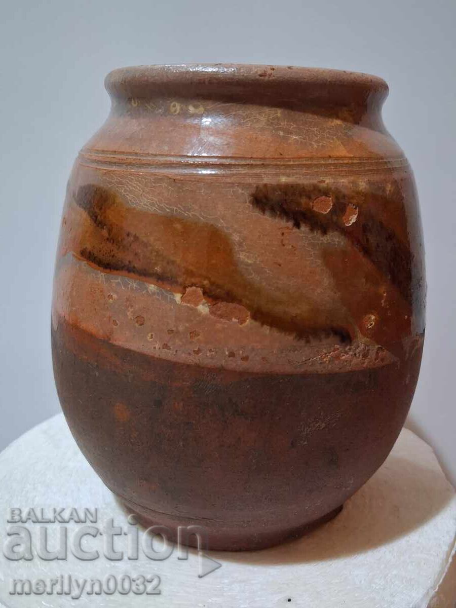 Auction  Old ceramic jar ceramic pot