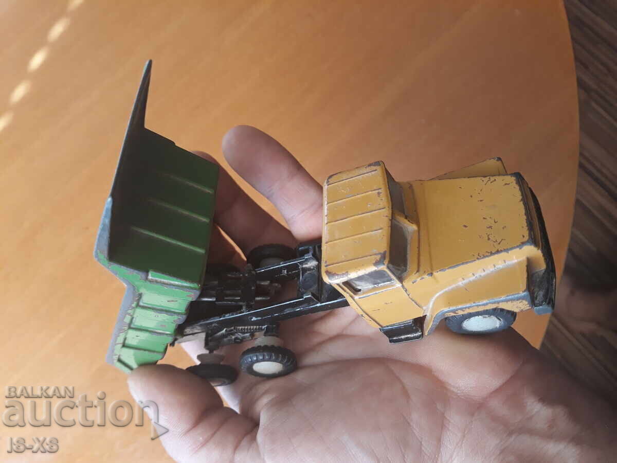 Livrarea Camion metalic KRAZ