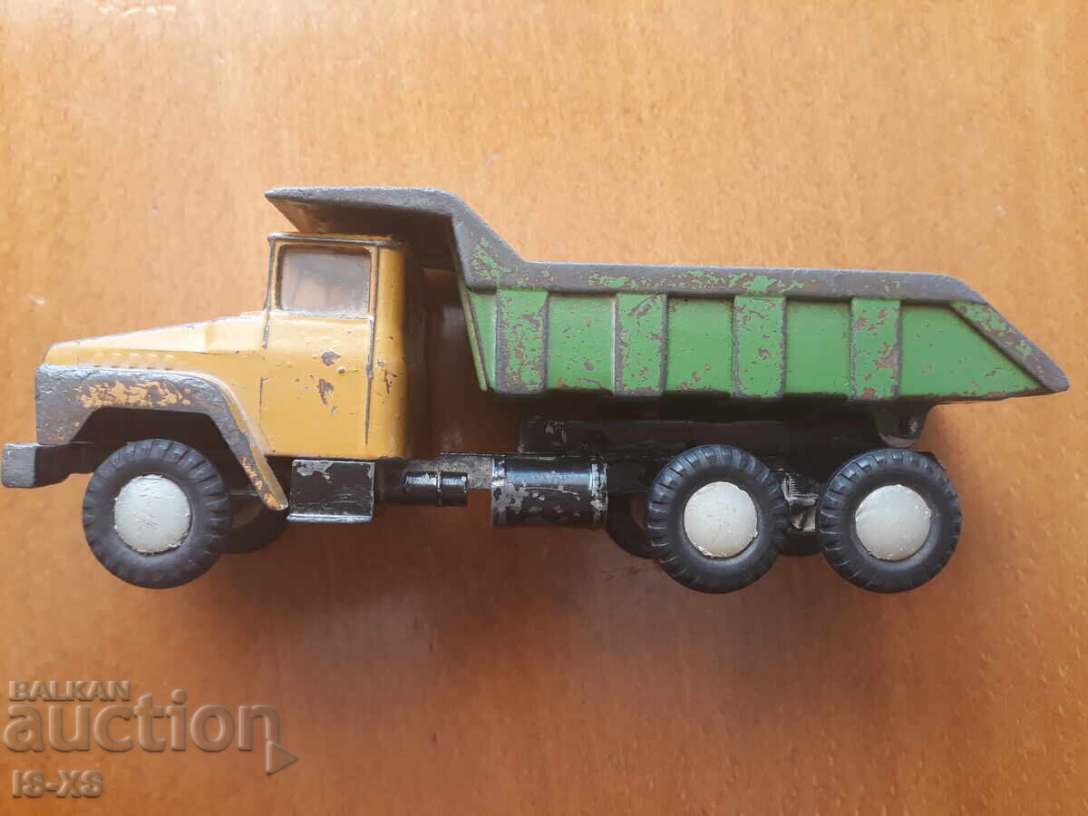 Metal KRAZ truck - 7 Metal KRAZ truck - 7
