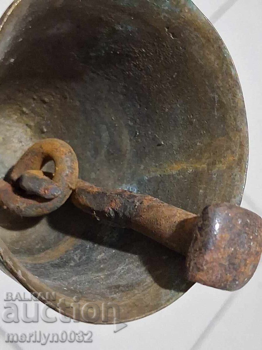 Παράδοση Παλιό βουλγάρικο τσαν, καμπάνα, κουδούνι, χλαπκα, τιουμπελεκ