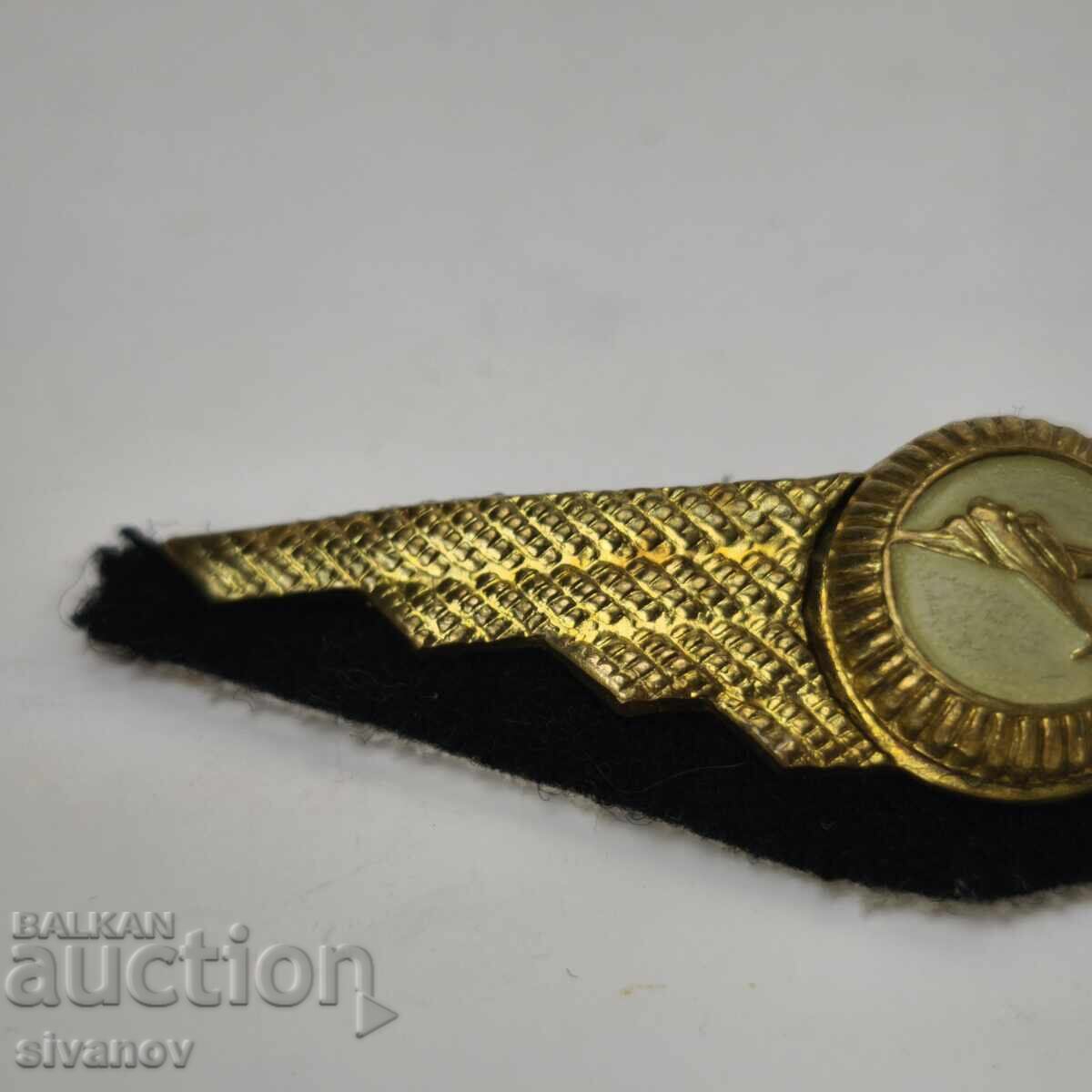 Auction  Old BGA Balkan pilot badge from the 60s #6183