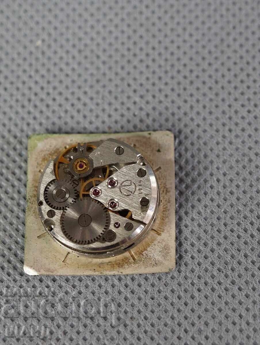 LUCH Star Russian Men's Wristwatch Machine Dial with price 3.25 BGN | € 1.66