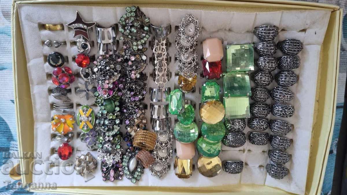 Large lot of rings with price 60.00 BGN | € 30.68