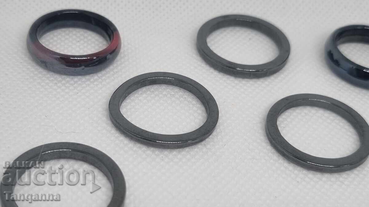 Различни пръстени с цена 12.00 лв. | € 6.14