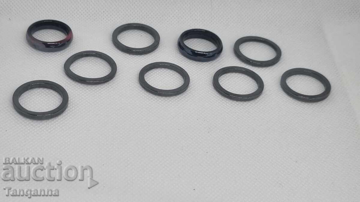 Различни пръстени