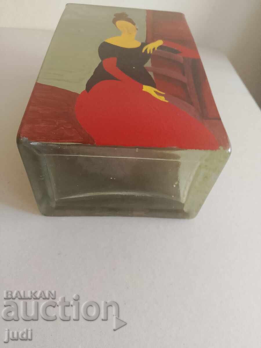 Delivery of Oil painting in Picasso style, glass vase