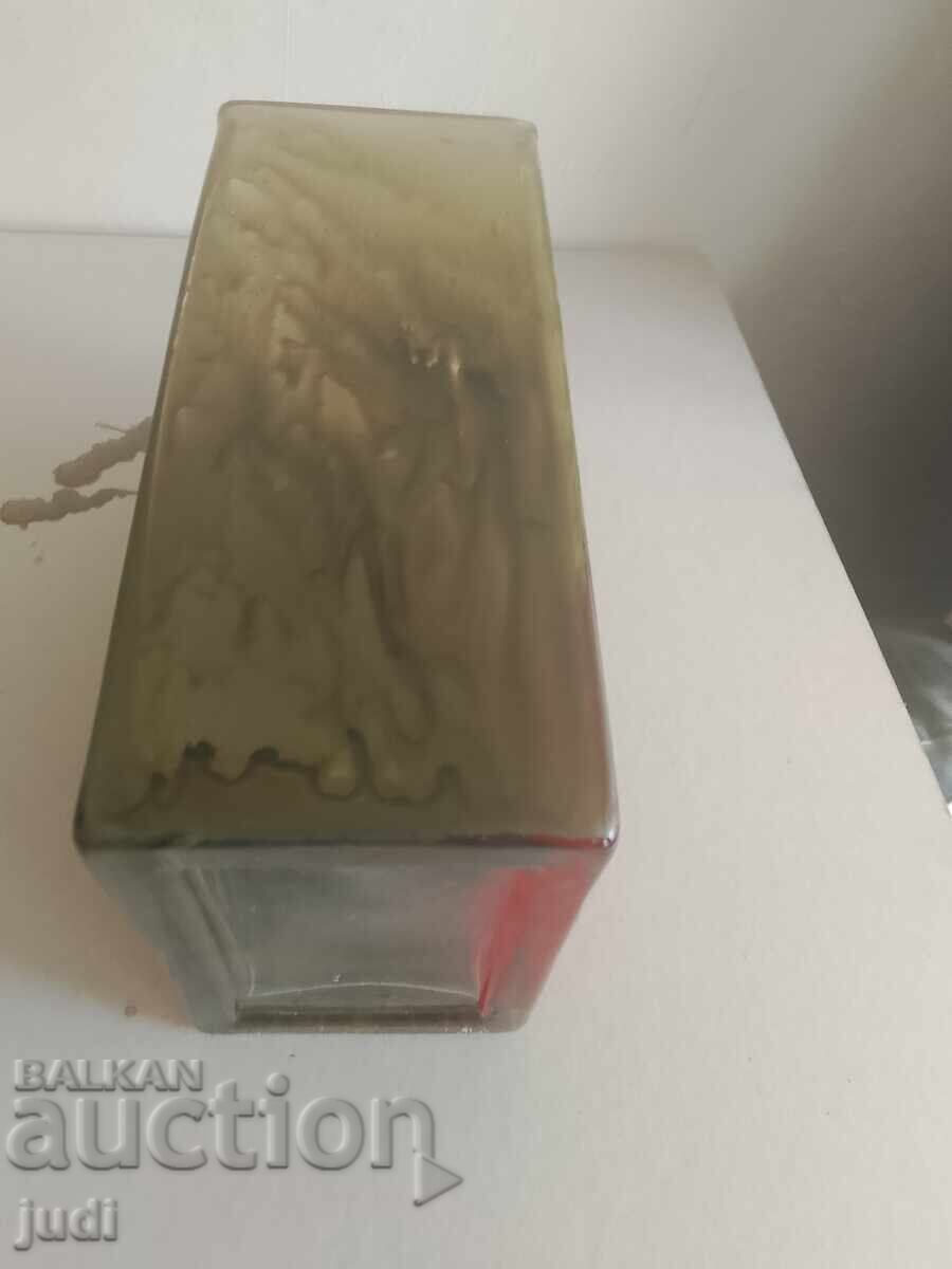 Oil painting in Picasso style, glass vase - 5