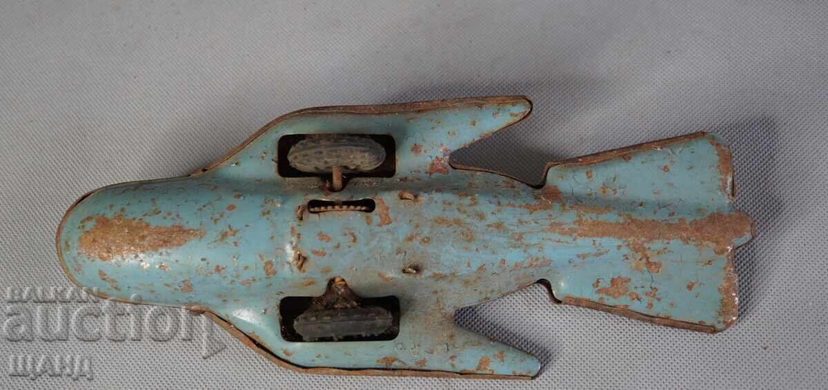 Delivery of Old Metal Toy Model Spaceship