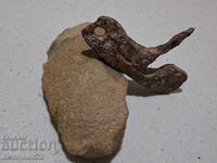 Piatră de cremene cu amnar și cremene de aprins focul, veche de aproximativ 180 de ani