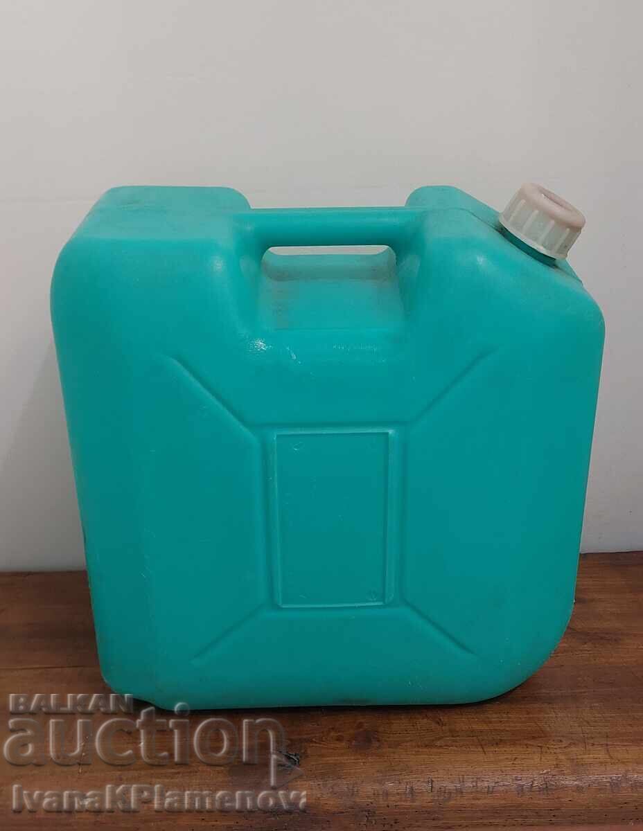 Licitație Două tuburi a câte 20 de litri, curate