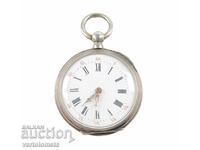 Ceas de buzunar argintiu antic - nu funcționează