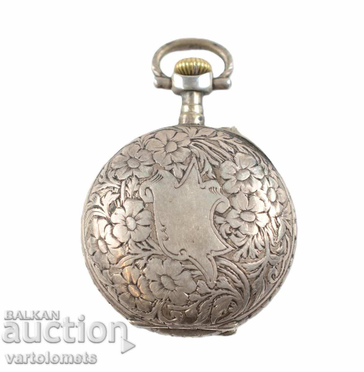 Αντίκα Ασημένιο Ρολόι Τσέπης - Δεν λειτουργεί με τιμή 28.00 BGN | € 14.32