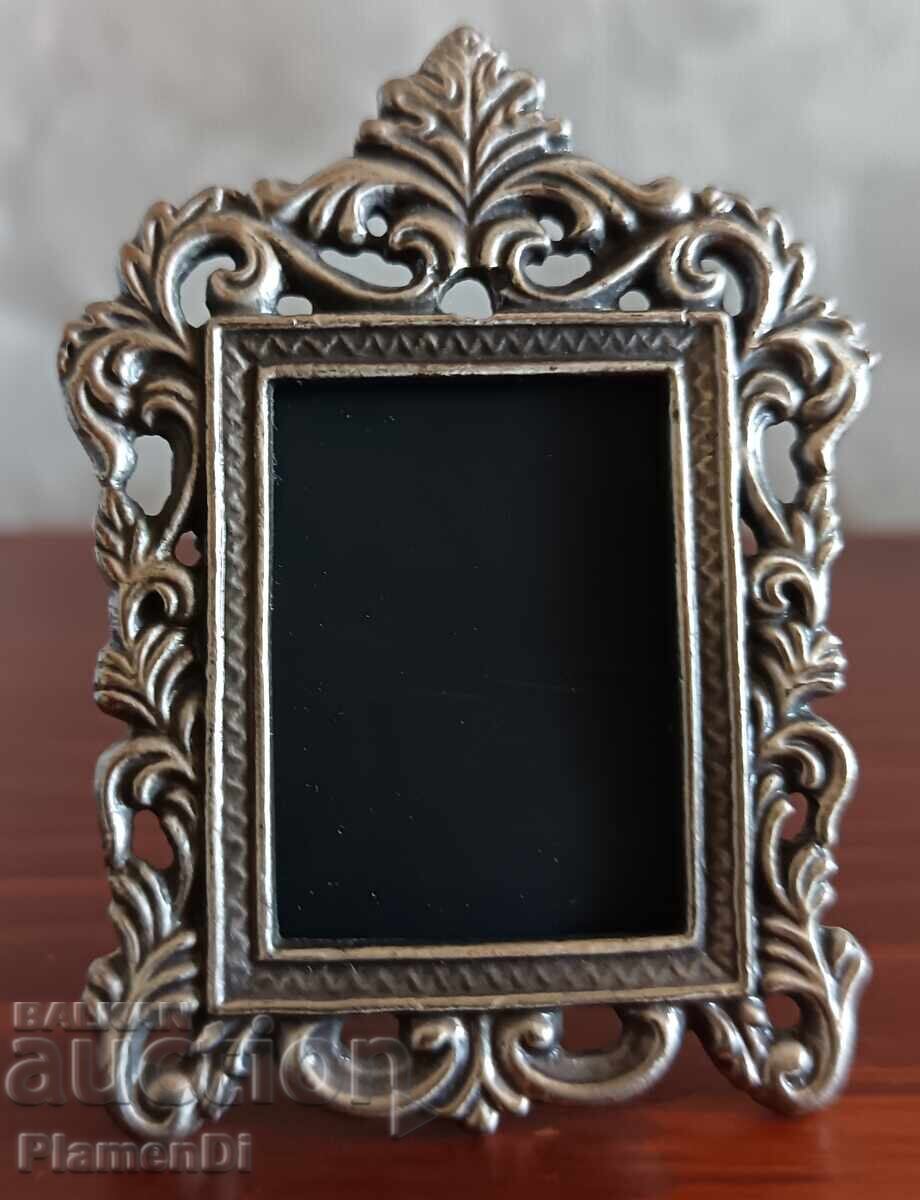 Auction  Victorian, small picture frames