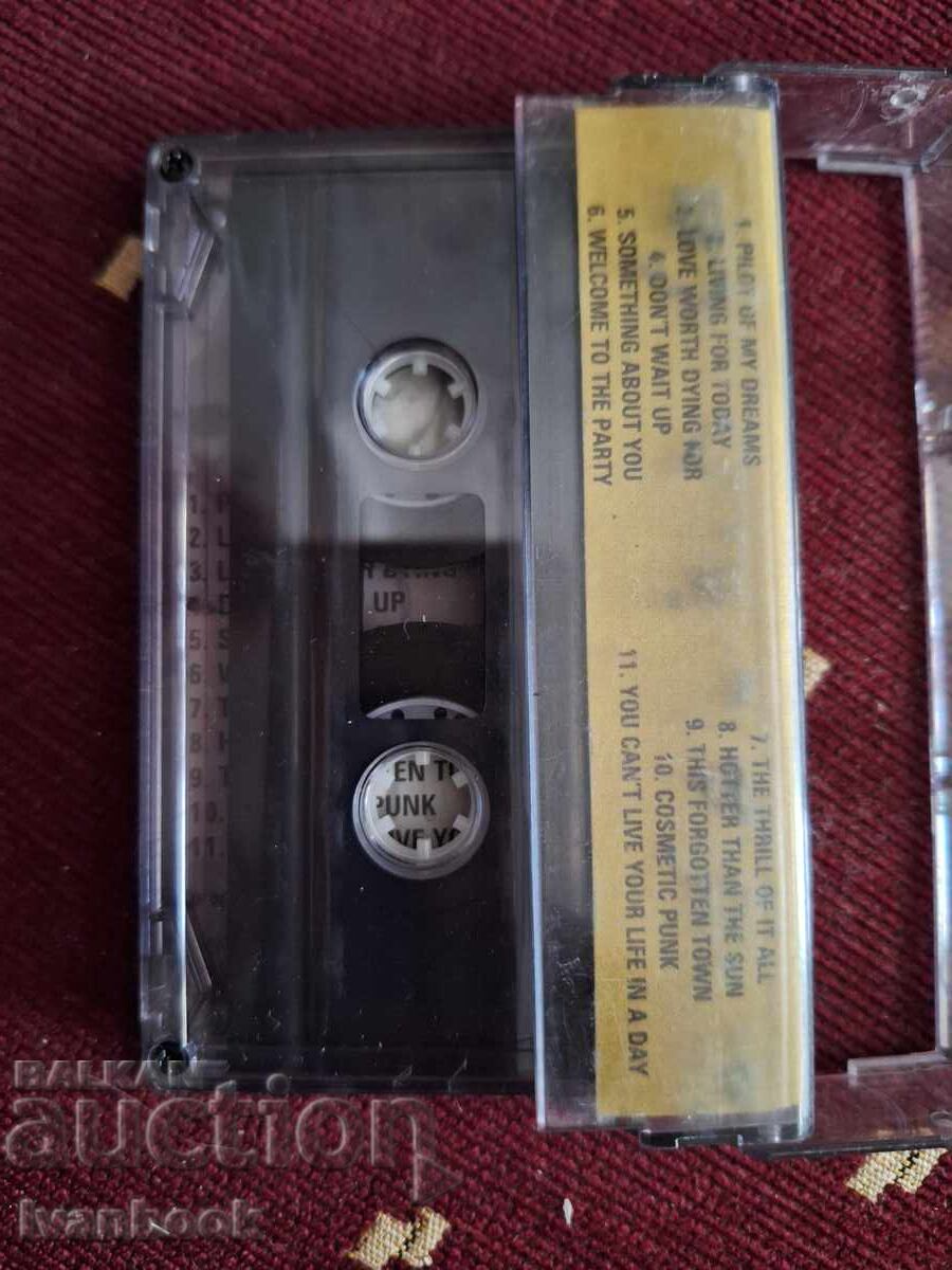 Δημοπρασία Κασέτα ήχου - Thunder Δημοπρασία Κασέτα ήχου - Thunder