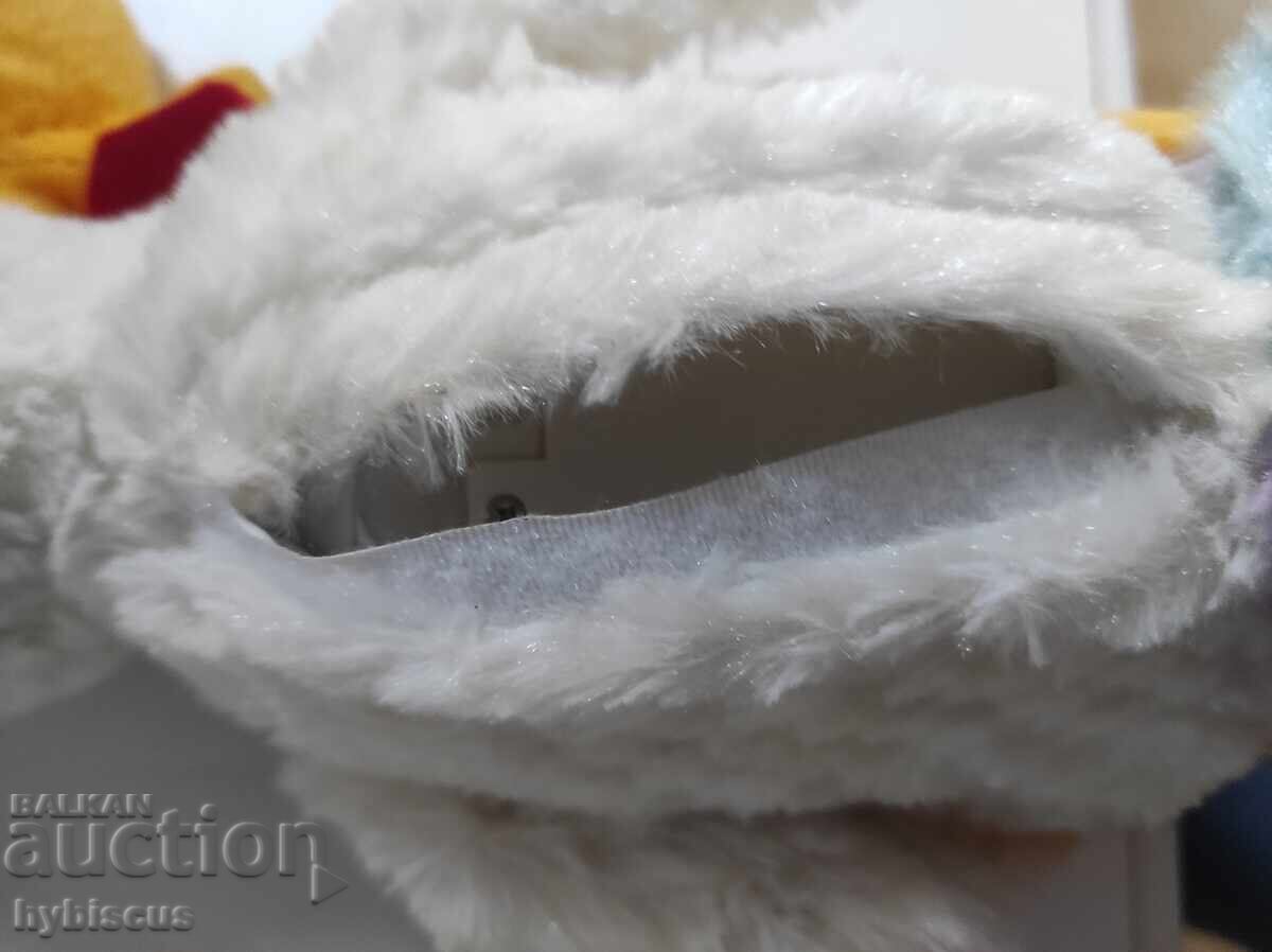 Аукцион ходещ и говорещ петел.