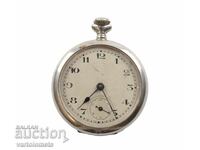 Ceas de buzunar antic - nu funcționează