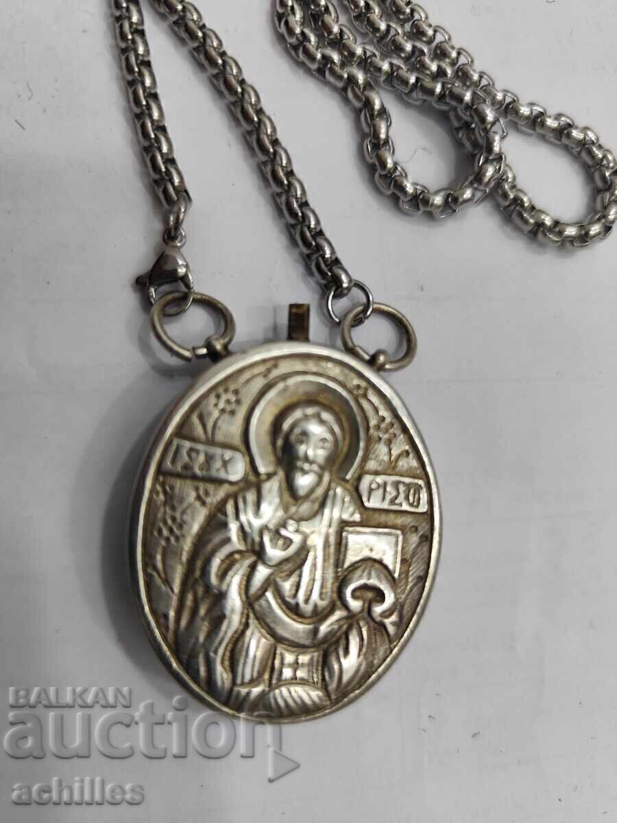 Renaissance Reliquary with price 70.00 BGN | € 35.79 Renaissance Reliquary with price 70.00 BGN | € 35.79