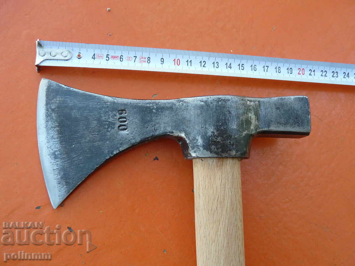 Old axe hammer - 584 with price 120.00 BGN | € 61.36