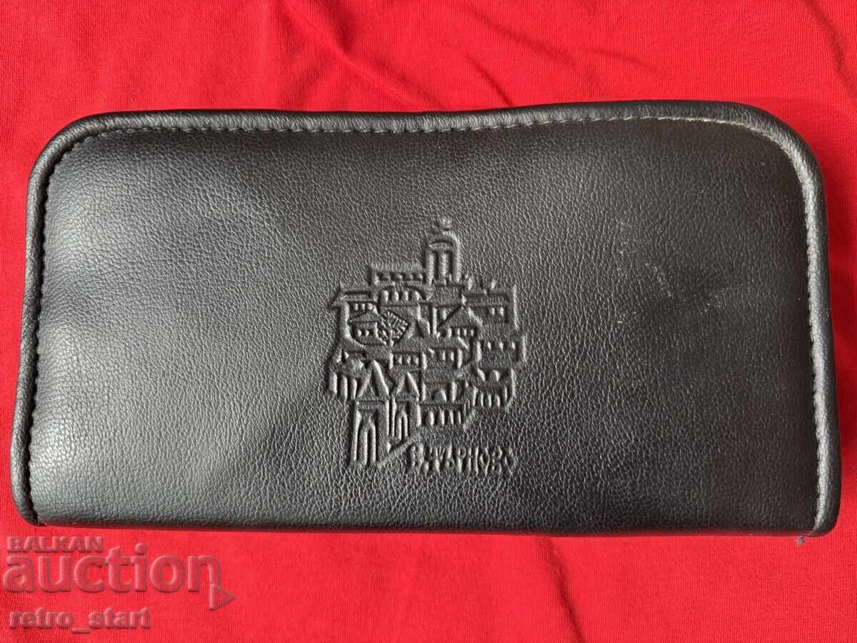 Trusă de toaletă turistică din epoca socialistă. Veliko Tărnovo, Nouă! cu preț 50.00 BGN | € 25.56