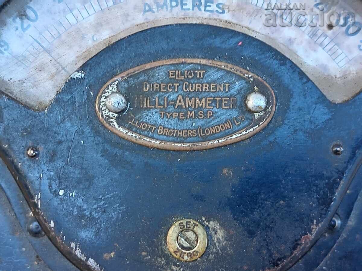 Аукцион старинен бакелитов уред Лондон