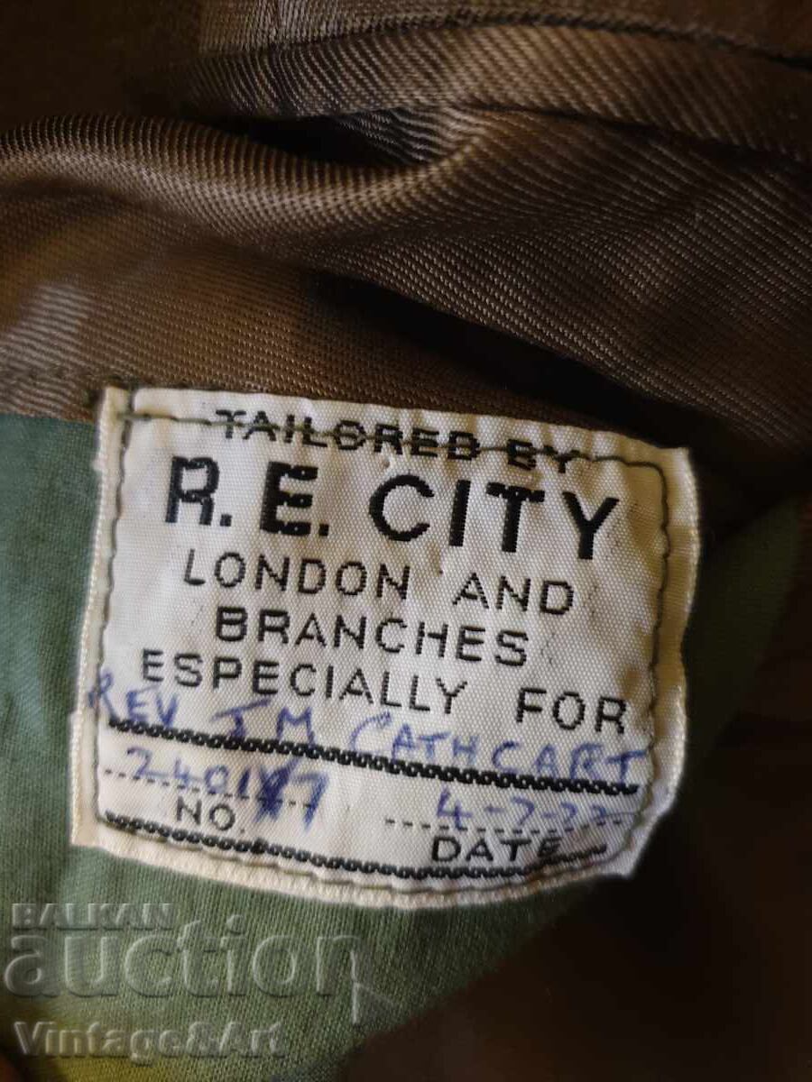 Доставка на Английска Военна Униформа Свещеник 1972