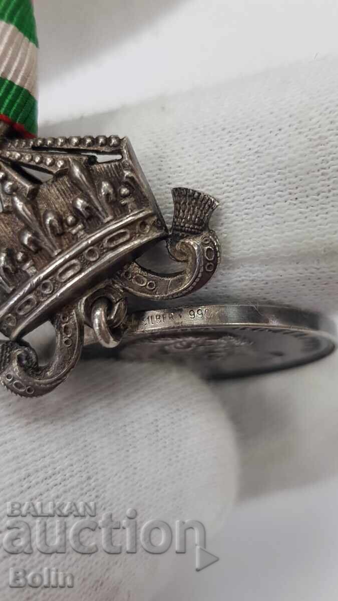 Παράδοση Σπάνιο ασημένιο μετάλλιο Για Ενθάρρυνση της Φιλανθρωπίας Φερδινάνδος