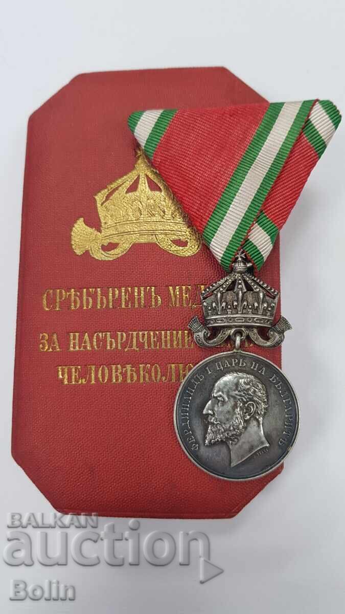 Medalie rară de argint Pentru Încurajarea Filantropiei Ferdinand