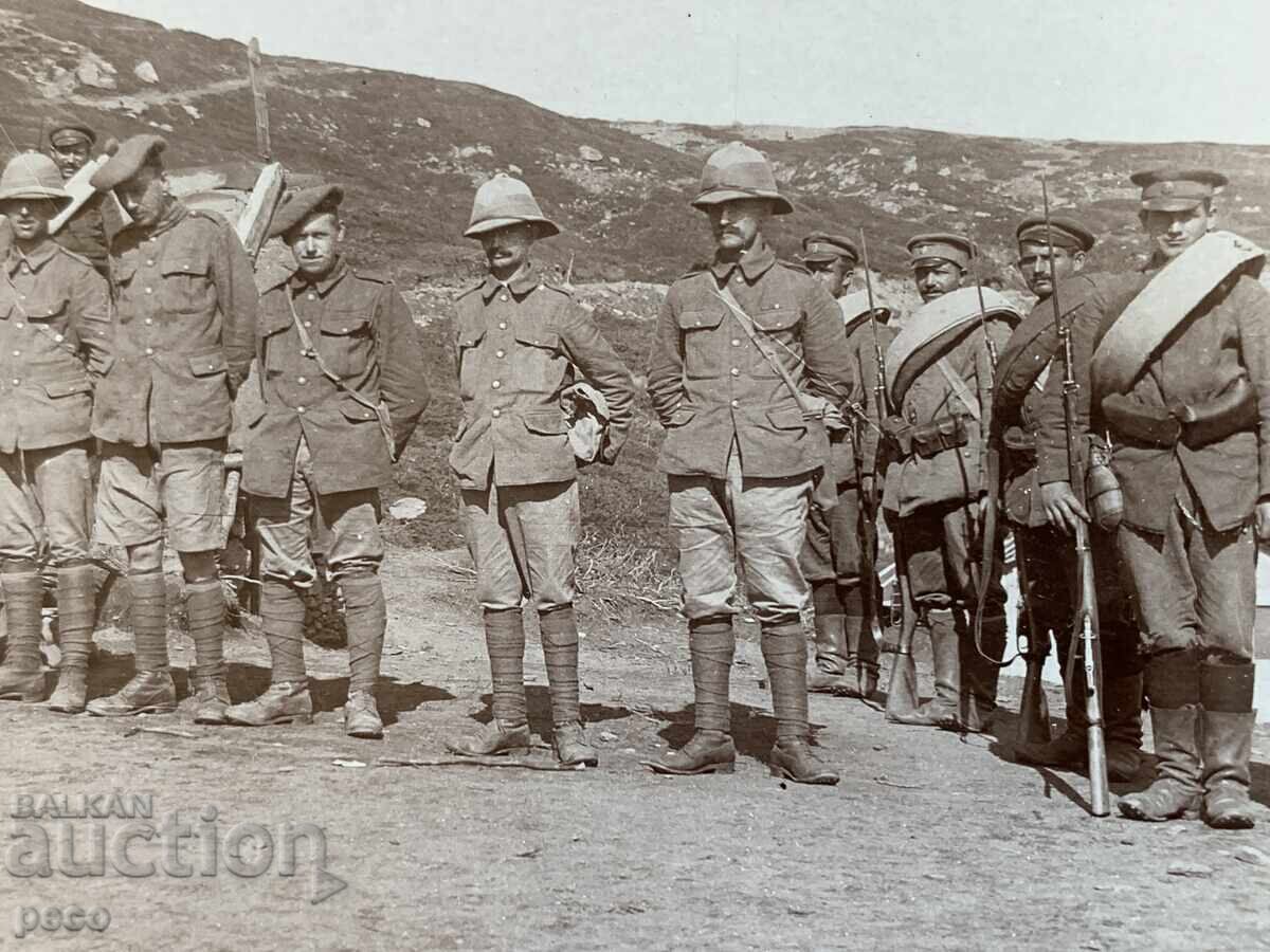 Δημοπρασία Βρετανοί αιχμάλωτοι πολέμου Α' Παγκοσμίου Πολέμου αιχμαλωτισμένοι από Βούλγαρους παλιά φωτογραφία