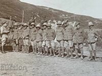 Prizonieri de război britanici Primul Război Mondial, capturați de bulgari, fotografie veche