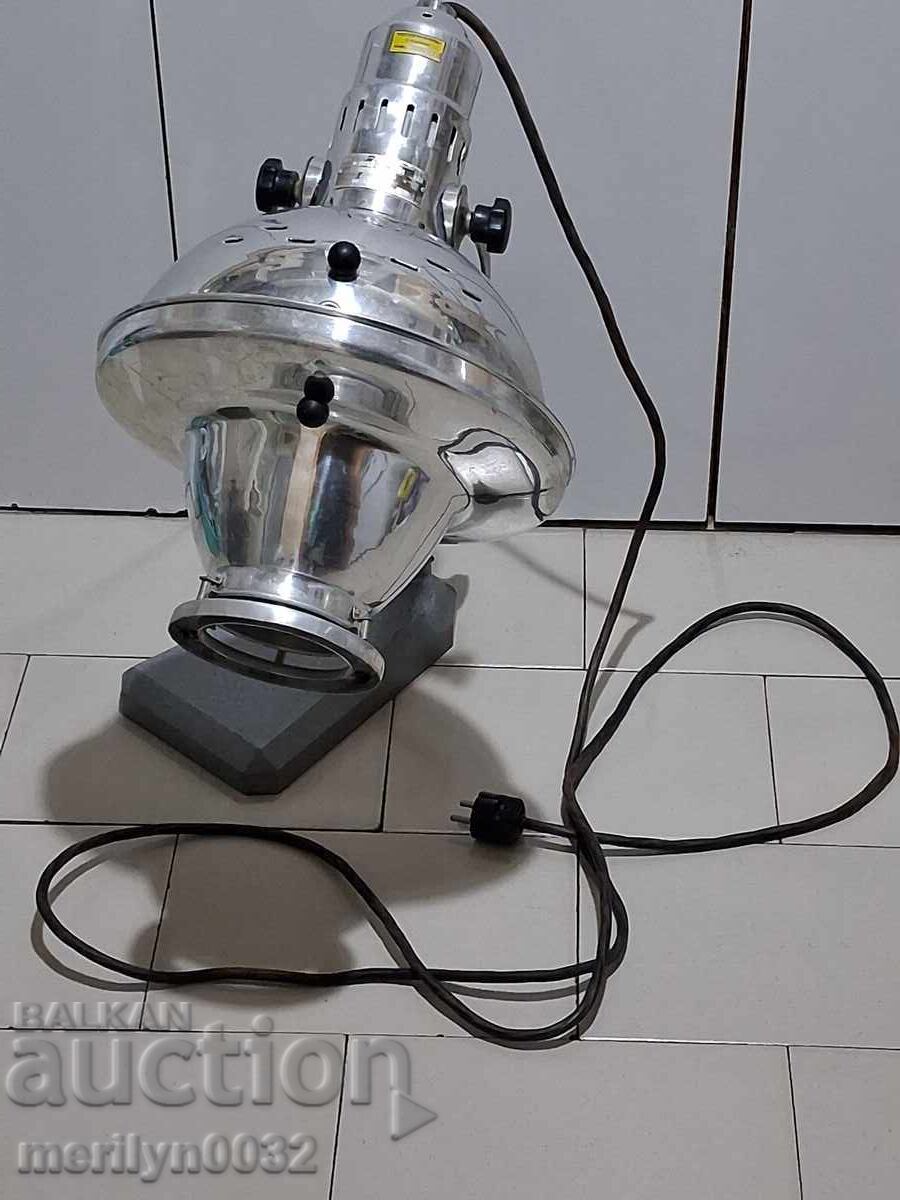 Movable electric medical lamp for heating 1966 USSR WORKS