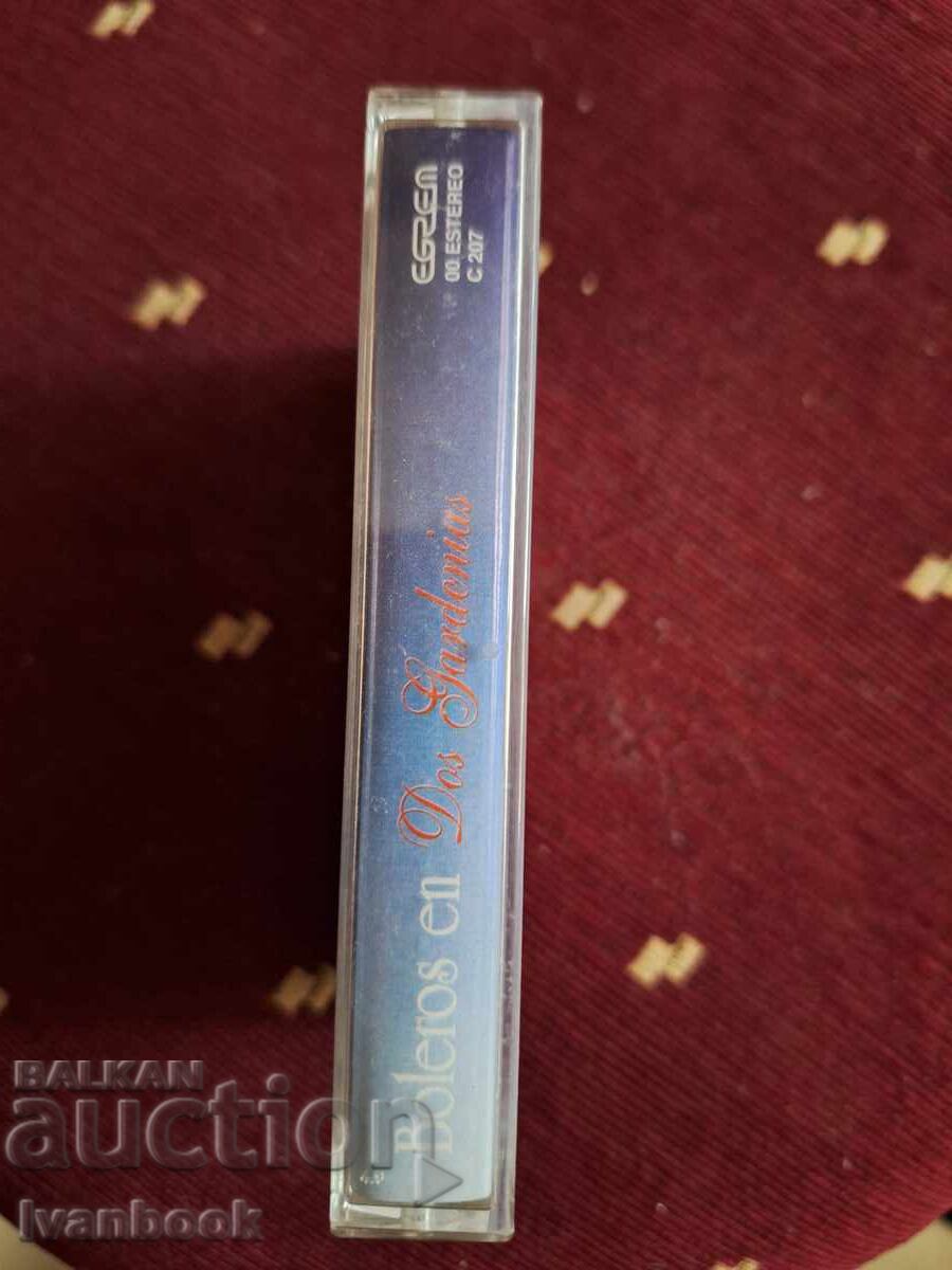 Caseta audio - Boleros en cu preț 3.00 BGN | € 1.53