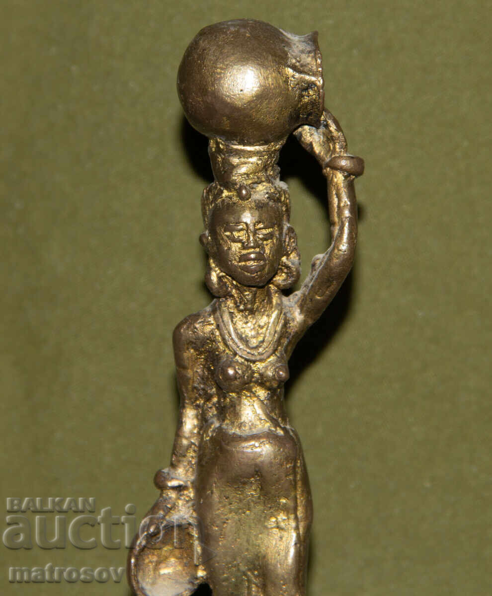 Delivery of Original Bronze Sculpture of a Woman with a Jug