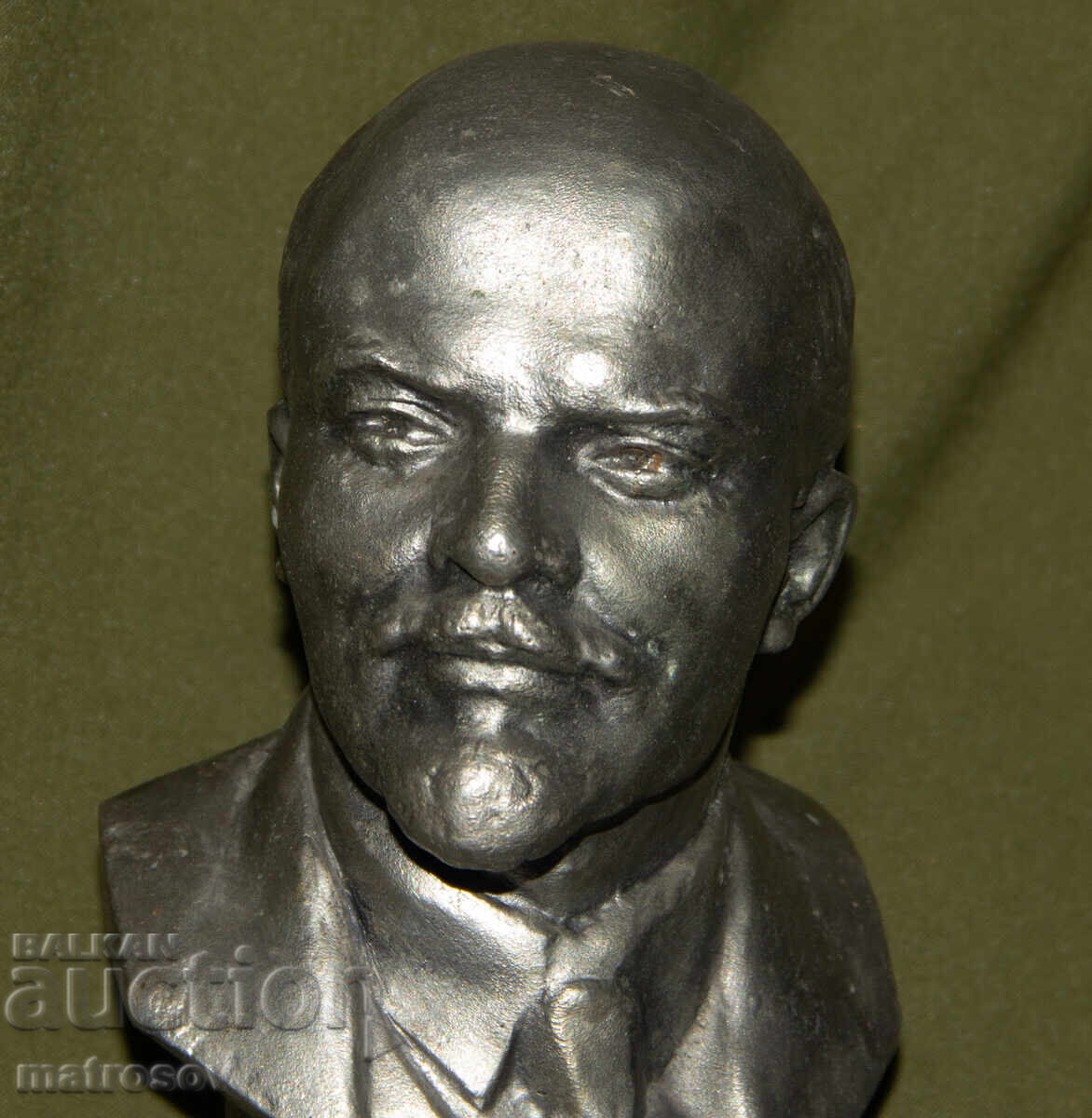 Auction  Metal sculpture bust Russia USSR Vladimir Ilyich Lenin