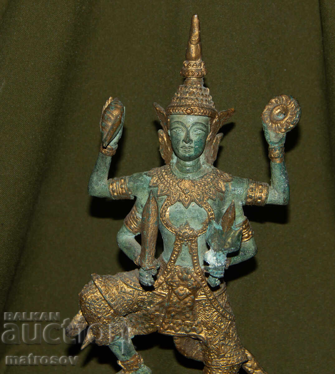 Auction  Bronze decorative statue sculpture Vishnu
