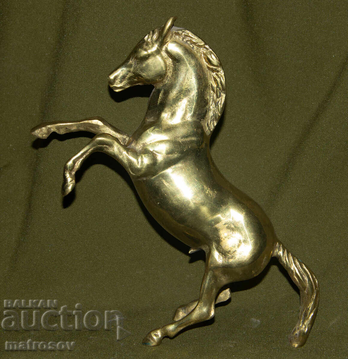 Delivery of Original Bronze Sculpture of a Standing Horse Delivery of Original Bronze Sculpture of a Standing Horse