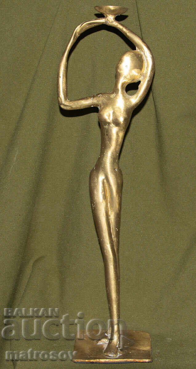 Sculptură de bronz originală sfeșnic corp gol cu preț 450.00 BGN | € 230.08