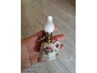 Mica lampă de gaz retro din porțelan - design floral