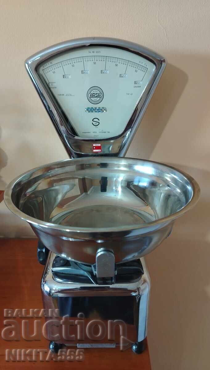 Cântar profesional ARSA/ITALI cu preț 350.00 BGN | € 178.95