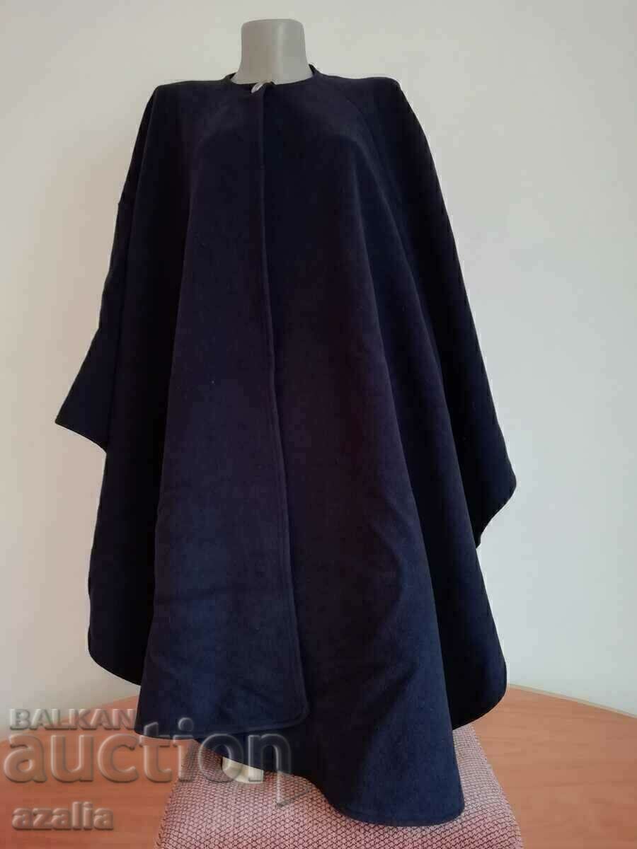 Auction Warm bolero, cloak Auction Warm bolero, cloak